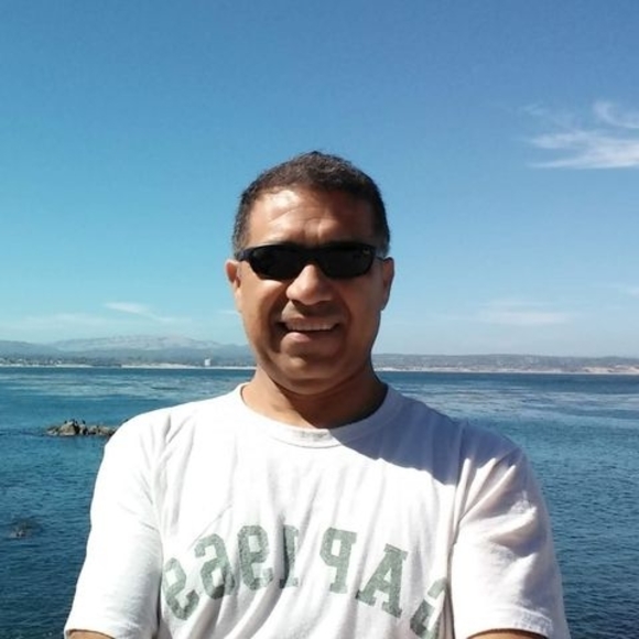 Meet your Posher, Julio - Picture 1 of 1